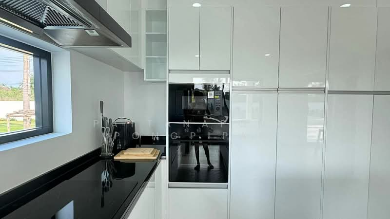 3-BR House, Prachuap Khiri Khan, Hin Lek Fai, Hua Hin, Prachuap Khiri Khan, 3 Bedrooms, 384 sqm, Single Detached House For Rent, by Pattanapong Pongpipat, 500239432 - DDproperty.com