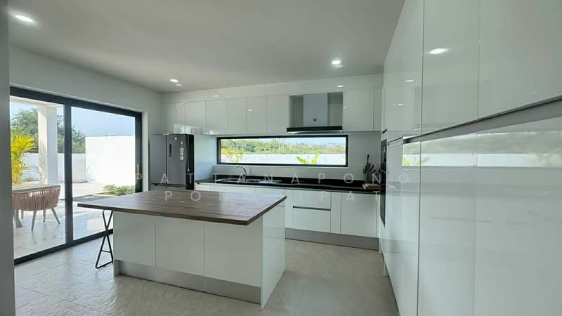 3-BR House, Prachuap Khiri Khan, Hin Lek Fai, Hua Hin, Prachuap Khiri Khan, 3 Bedrooms, 384 sqm, Single Detached House For Sale, by Pattanapong Pongpipat, 500239435 - DDproperty.com