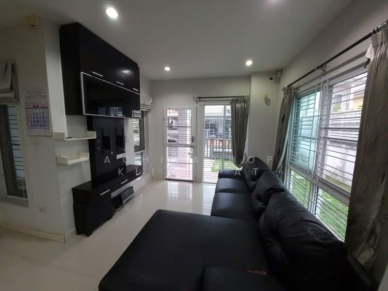 undefined, Chon Buri (Pattaya), Surasak, Si Racha, Chon Buri (Pattaya), 4 Bedrooms, 300 sqm, Single Detached House For Sale, by Achitaphop Klinpipat, 500239439 - DDproperty.com