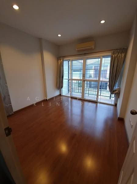 undefined, Chon Buri (Pattaya), Surasak, Si Racha, Chon Buri (Pattaya), 4 Bedrooms, 300 sqm, Single Detached House For Sale, by Achitaphop Klinpipat, 500239439 - DDproperty.com