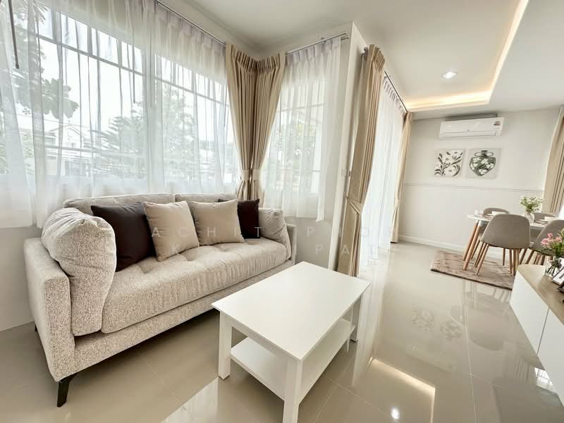 Bristol Park Pattaya, Chon Buri (Pattaya), Moo 10 Pattayaland 13/3, Huai Yai, Bang Lamung (Pattaya), Chon Buri (Pattaya), 3 Bedrooms, 140 sqm, Single Detached House For Sale, by Achitaphop Klinpipat, 500239444 - DDproperty.com