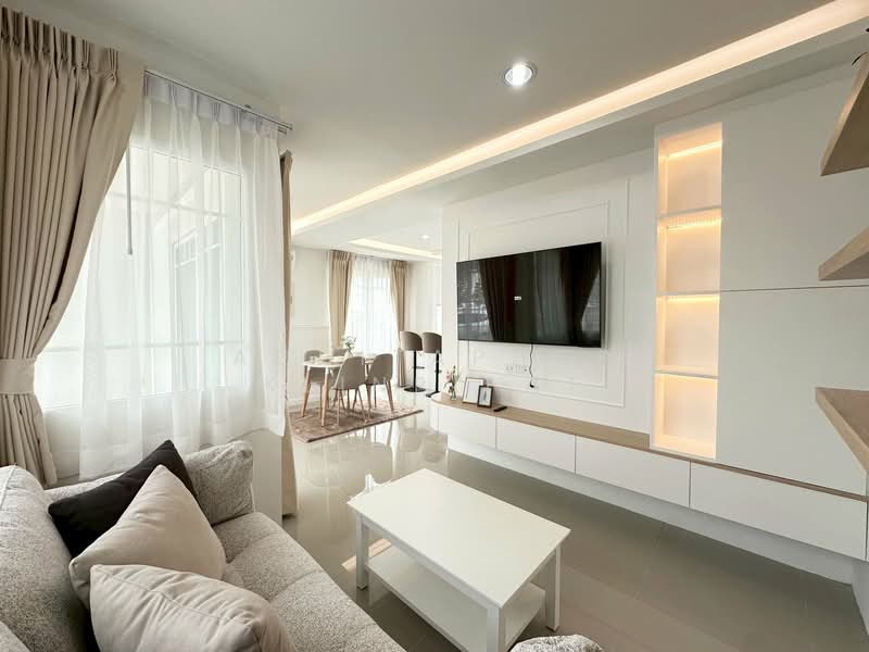 Bristol Park Pattaya, Chon Buri (Pattaya), Moo 10 Pattayaland 13/3, Huai Yai, Bang Lamung (Pattaya), Chon Buri (Pattaya), 3 Bedrooms, 140 sqm, Single Detached House For Sale, by Achitaphop Klinpipat, 500239444 - DDproperty.com