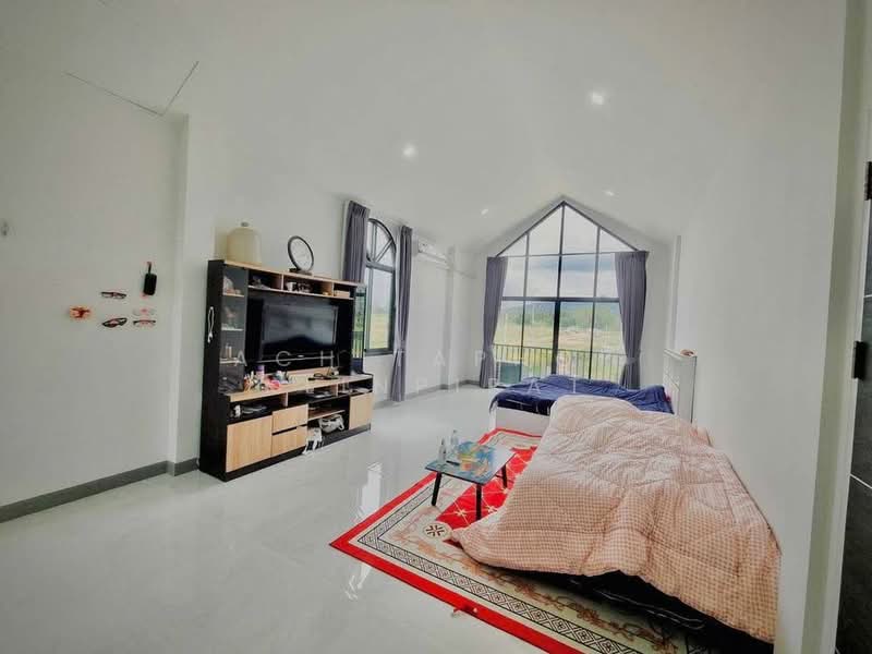 3-BR House, Chon Buri (Pattaya), Bo Win, Si Racha, Chon Buri (Pattaya), 3 Bedrooms, 240 sqm, Single Detached House For Sale, by Achitaphop Klinpipat, 500239450 - DDproperty.com