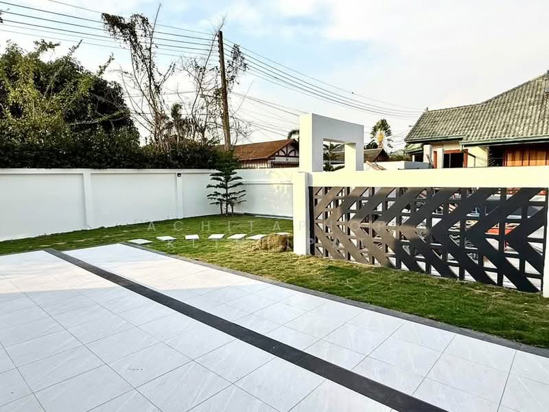 undefined, Chon Buri (Pattaya), Nong Pru, Bang Lamung (Pattaya), Chon Buri (Pattaya), 3 Bedrooms, 204 sqm, Single Detached House For Sale, by Achitaphop Klinpipat, 500239473 - DDproperty.com