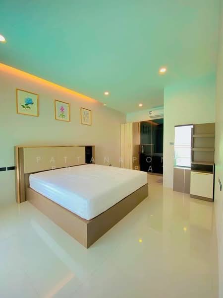 undefined, Chon Buri (Pattaya), Nong Pla Lai, Bang Lamung (Pattaya), Chon Buri (Pattaya), 4 Bedrooms, 220 sqm, Villa For Sale, by Pattanapong Pongpipat, 500239477 - DDproperty.com