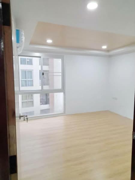 Resorta Yen-Akat, Bangkok, 270 87 Soi Amon, Chong Nonsi, Yan Nawa, Bangkok, 5 Bedrooms, 161 sqm, Condo For Sale, by Nuttharom Linla, 500239493 - DDproperty.com