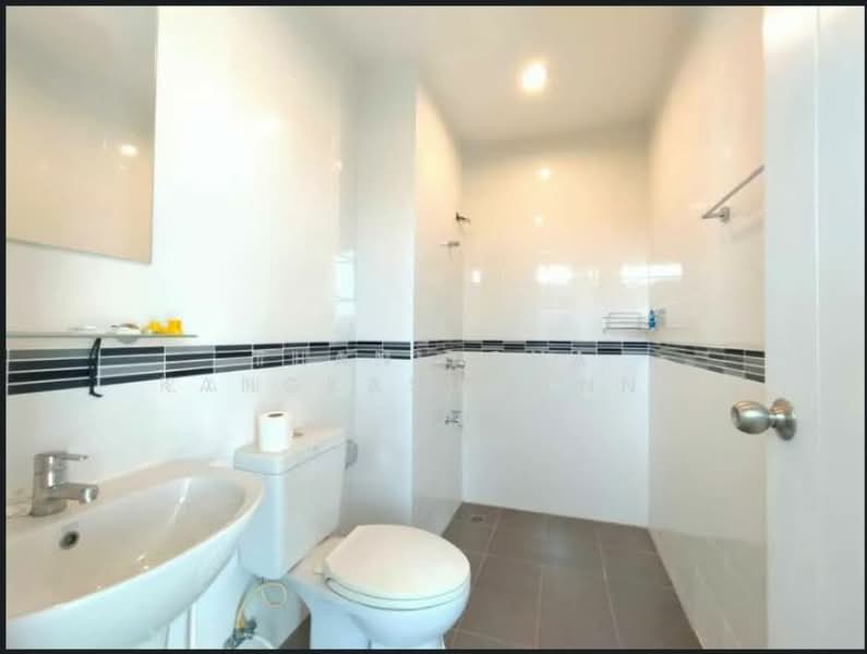 Mind Hof Romklao-Suvarnabhumi, Bangkok, Romklao Road, Khlong Sam Prawet, Lat Krabang, Bangkok, 3 Bedrooms, 195 sqm, Townhouse For Sale, by Thanitcha Kangkasuwanno, 500239498 - DDproperty.com