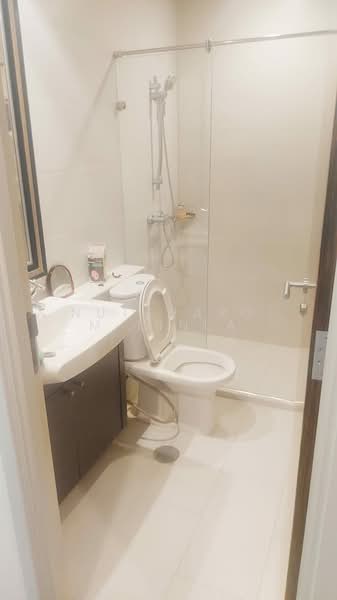 Watermark Chaophraya, Bangkok, Soi Charoennakorn 39-41, Charoennakorn Road, Bang Lam Phu Lang, Khlong San, Bangkok, 3 Bedrooms, 145 sqm, Condo For Sale, by Nuttharom Linla, 500239502 - DDproperty.com