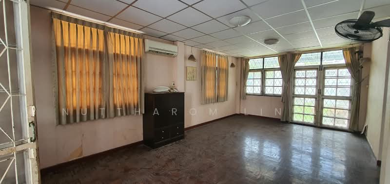 บ้าน 3-ห้องนอน, กรุงเทพ, บางจาก, พระโขนง, กรุงเทพ, 200 ตร.ม., บ้านเดี่ยว ขาย, โดย Nuttharom Linla, 500239512 - DDproperty.com