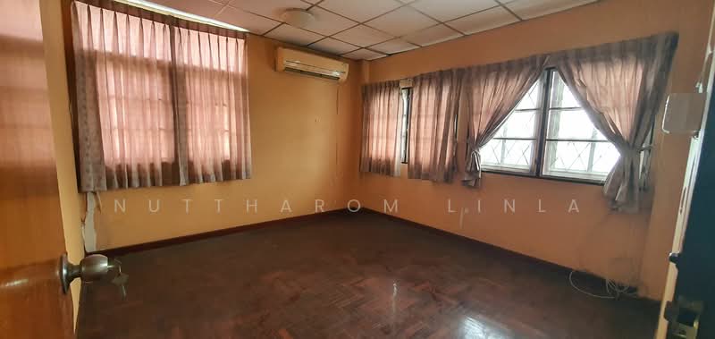 3-BR House, Bangkok, Bang Chak, Phra Khanong, Bangkok, 3 Bedrooms, 200 sqm, Single Detached House For Sale, by Nuttharom Linla, 500239512 - DDproperty.com
