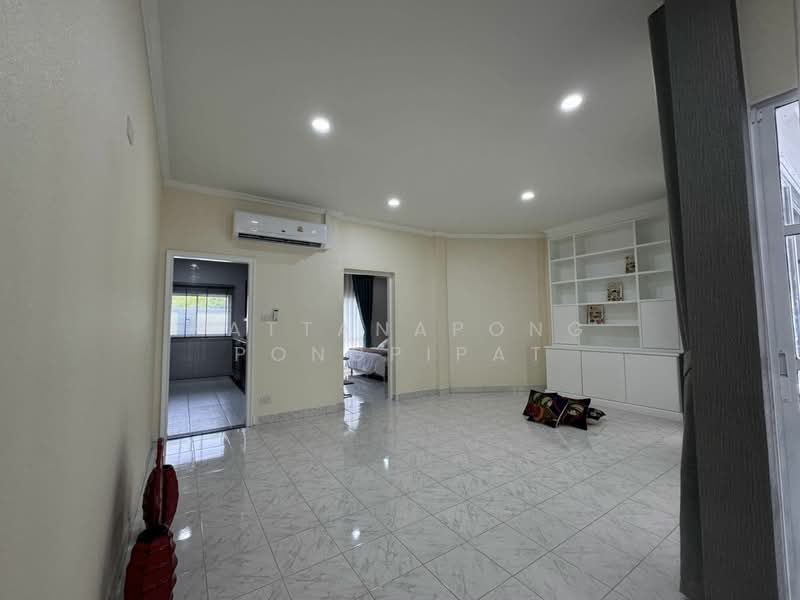 undefined, Chon Buri (Pattaya), Nong Pru, Bang Lamung (Pattaya), Chon Buri (Pattaya), 3 Bedrooms, 504 sqm, Single Detached House For Rent, by Pattanapong Pongpipat, 500239513 - DDproperty.com