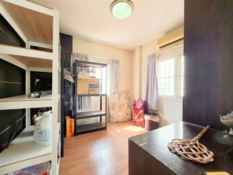 กฤษดา ลากูน ปิ่นเกล้า-พระราม5, Nonthaburi, ถนนนครอินทร์, Bang Khu Wiang, Bang Kruai, Nonthaburi, 4 Bedrooms, 450 sqm, Single Detached House For Sale, by คุณ ชนะพันธุ์ แก้วศรีพจน์ (ต่อ), 500239522 - DDproperty.com