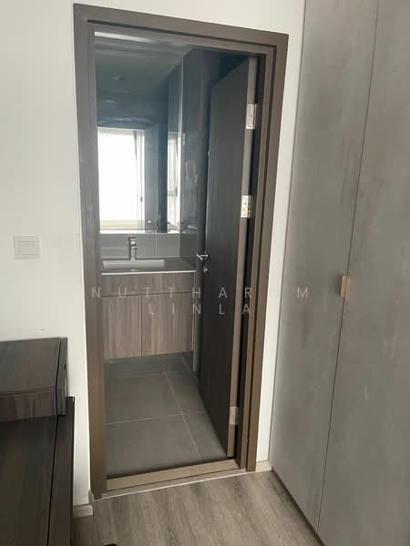 IDEO Mobi Asoke, Bangkok, New Petchaburi Road, Bang Kapi, Huai Khwang, Bangkok, 2 Bedrooms, 56 sqm, Condo For Sale, by Nuttharom Linla, 500239525 - DDproperty.com