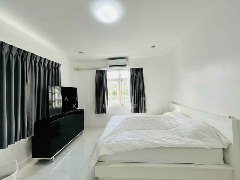 undefined, Chon Buri (Pattaya), Nong Pru, Bang Lamung (Pattaya), Chon Buri (Pattaya), 2 Bedrooms, 252 sqm, Single Detached House For Sale, by Achitaphop Klinpipat, 500239535 - DDproperty.com