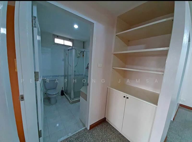 Aree Samphan Park, Bangkok, Samsen Nai, Phaya Thai, Bangkok, 2 Bedrooms, 105 sqm, Condo For Rent, by Peeraphong Jamsai, 500239536 - DDproperty.com