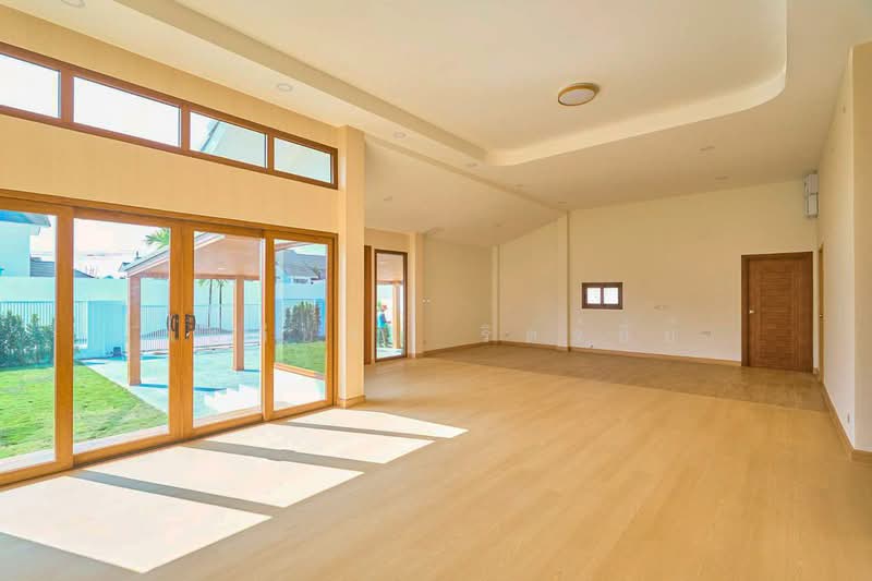 Modern Japanese Home - Near Lanna International School, Chiang Mai, San Phak Wan, Hang Dong, Chiang Mai, 3 Bedrooms, 230 sqm, Single Detached House For Sale, by Elijah Ridgley, 500239550 - DDproperty.com