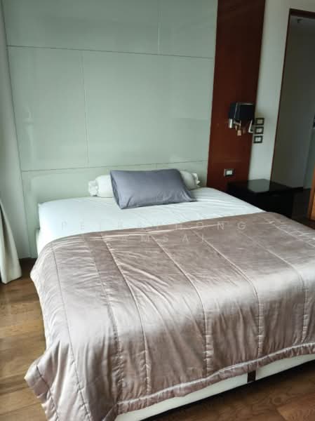 The Address Sukhumvit 28, Bangkok, 1 Soi Sukhumvit 28, Khong Tan, Khlong Toei, Bangkok, 2 Bedrooms, 74 sqm, Condo For Rent, by Peeraphong Jamsai, 500239565 - DDproperty.com