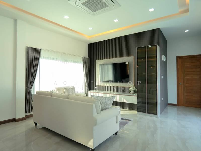 3-BR Villa, Chon Buri (Pattaya), Bang Sa-re, Sattahip, Chon Buri (Pattaya), 3 Bedrooms, 165 sqm, Villa For Sale, by Achitaphop Klinpipat, 500239566 - DDproperty.com