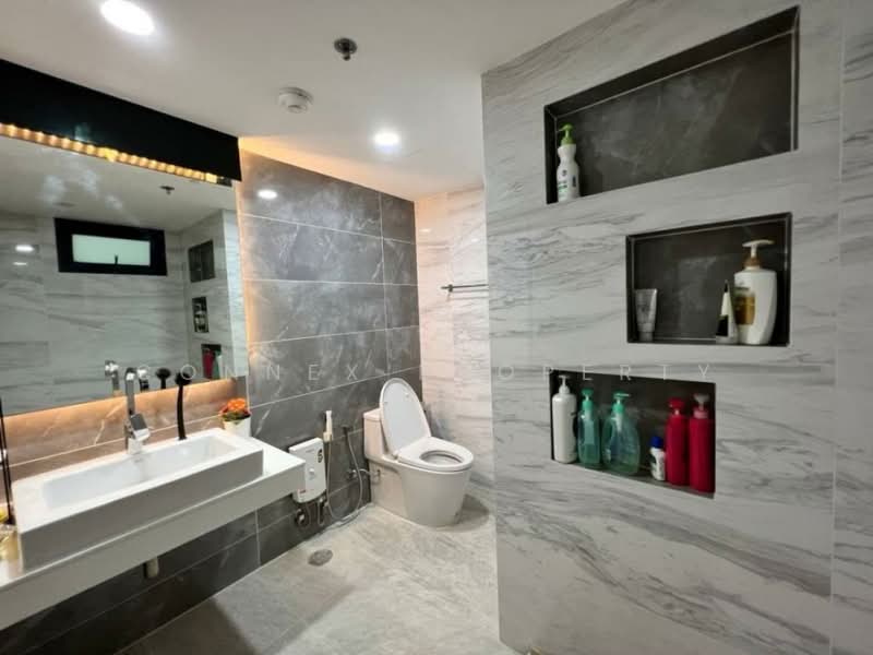 Belle Grand Rama 9, Bangkok, 131 Rama 9 Road, Huai Khwang, Huai Khwang, Bangkok, 2 Bedrooms, 105 sqm, Condo For Sale, by Connex Property, 500239593 - DDproperty.com