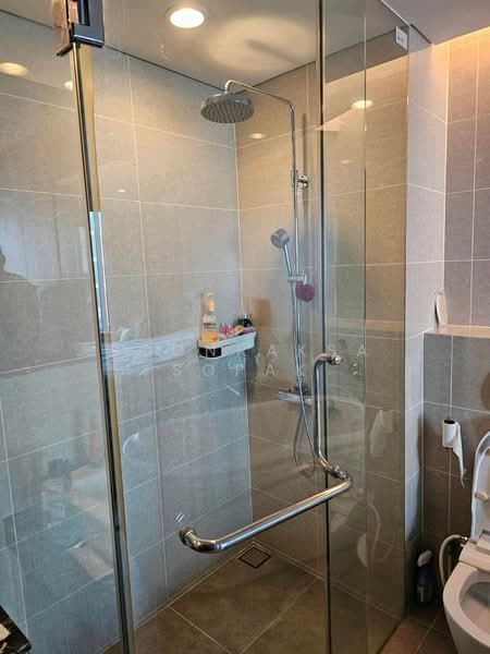 Siamese Thirty Nine, Bangkok, 68 Soi Sukhumvit 39, Sukhumvit Road, Khlong Tan Nua, Watthana, Bangkok, 2 Bedrooms, 72 sqm, Condo For Rent, by Boonraksa Sopak, 500239595 - DDproperty.com