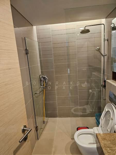 Siamese Thirty Nine, Bangkok, 68 Soi Sukhumvit 39, Sukhumvit Road, Khlong Tan Nua, Watthana, Bangkok, 2 Bedrooms, 72 sqm, Condo For Rent, by Boonraksa Sopak, 500239595 - DDproperty.com