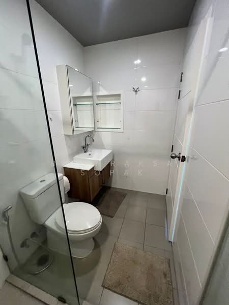 Blocs 77, Bangkok, 291 On Nut Rd, Phra Kanong Nua, Watthana, Bangkok, 2 Bedrooms, 65 sqm, Condo For Rent, by Boonraksa Sopak, 500239599 - DDproperty.com