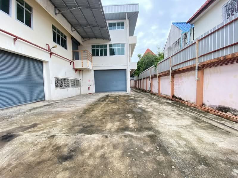 โกดังให้เช่า สุขสวัสดิ์ พระประแดง สมุทรปราการ : Warehouse for rent in Suk Sawat, Phra Pradaeng, Samu, Samut Prakan, Bang Chak, Phra Pra Daeng, Samut Prakan, , 4,326 sqm, Warehouse/Factory For Rent, by TOAH T., 500239607 - DDproperty.com