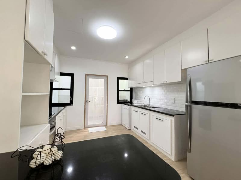 3-BR Villa, Chon Buri (Pattaya), Na Chom Thian, Sattahip, Chon Buri (Pattaya), 3 Bedrooms, 300 sqm, Villa For Sale, by Pattanapong Pongpipat, 500239608 - DDproperty.com