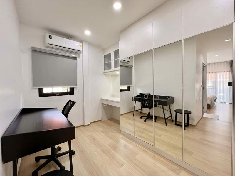 3-BR Villa, Chon Buri (Pattaya), Na Chom Thian, Sattahip, Chon Buri (Pattaya), 3 Bedrooms, 300 sqm, Villa For Sale, by Pattanapong Pongpipat, 500239608 - DDproperty.com