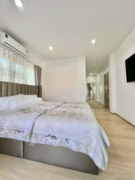 3-BR Villa, Chon Buri (Pattaya), Na Chom Thian, Sattahip, Chon Buri (Pattaya), 3 Bedrooms, 300 sqm, Villa For Sale, by Pattanapong Pongpipat, 500239608 - DDproperty.com