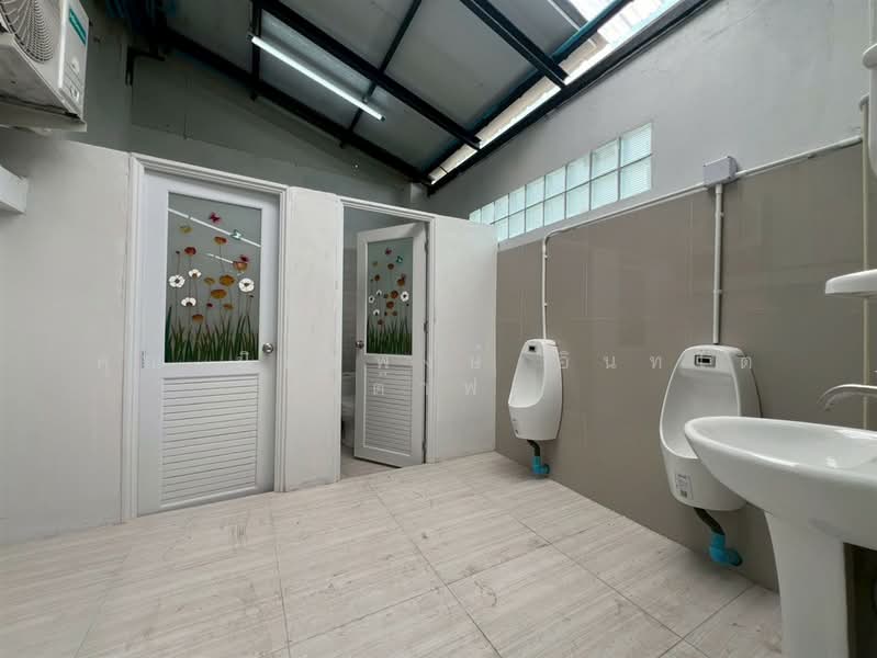 อาคารพาณิชย์ 5 ชั้น 3 คูหา 120 ตร.ว. อาคารพาณิชย์ ใกล้วิคตอเรียการ์เด้นส์ ซอยเพชรเกษม67, Bangkok, ถนนเพชรเกษม, Bang Kae Nua, Bang Khae, Bangkok, , 500 sqm, Shophouse For Sale, by คุณ ปิยะพงษ์ อินทโต (ต๊าฟ), 500239612 - DDproperty.com