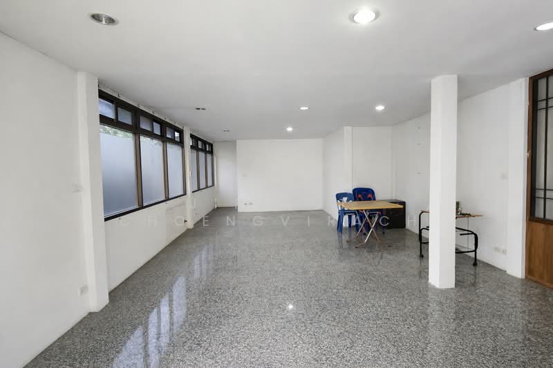 Home Office (Phaholyothin 64, Soi Khaeng Khan 2) Behind B.Care Medical Center Hospital, Pathum Thani, พหลโยธิน 64, Khu Khot, Lam Luk Ka, Pathum Thani, 4 Bedrooms, 510 sqm, Single Detached House For Rent, by Jiravut Choengvirach, 500239648 - DDproperty.com