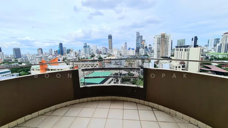 Piyathip Place, Bangkok, 24 Soi Prommitr, Khlong Tan Nua, Watthana, Bangkok, 3 Bedrooms, 291 sqm, Apartment For Rent, by Boonraksa Sopak, 500239649 - DDproperty.com