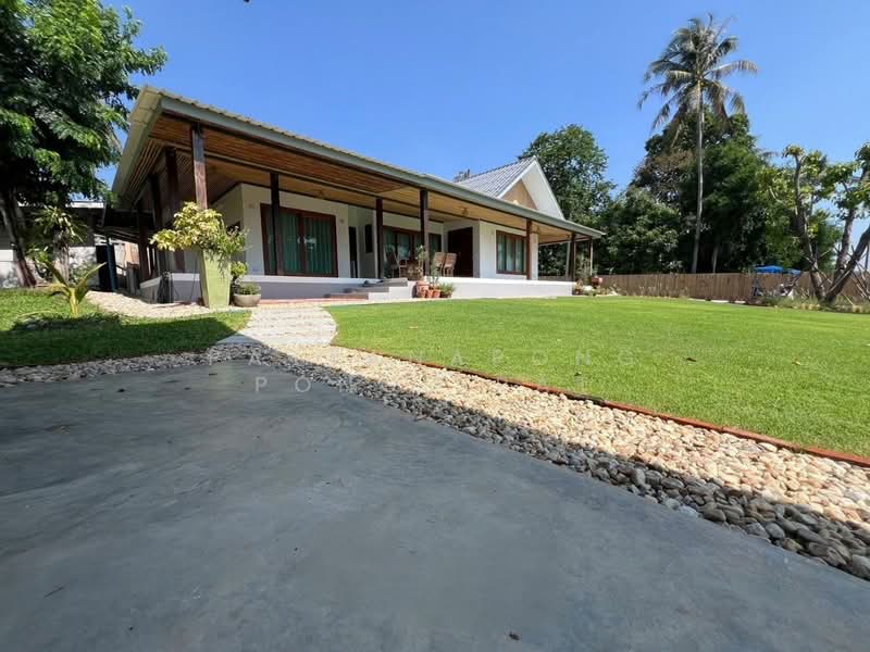 2-BR House, Prachuap Khiri Khan, Huai Yang, Thap Sakae, Prachuap Khiri Khan, 2 Bedrooms, 200 sqm, Single Detached House For Rent, by Pattanapong Pongpipat, 500239679 - DDproperty.com