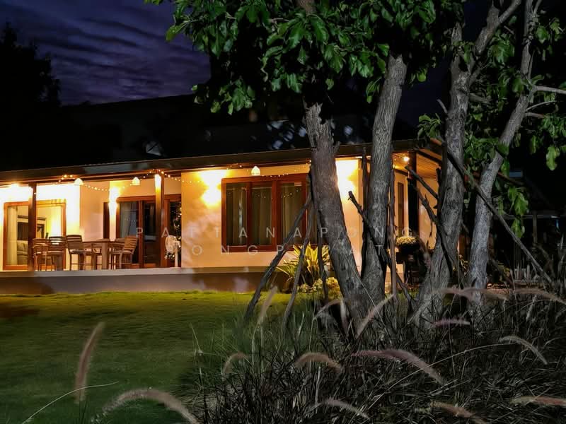 2-BR House, Prachuap Khiri Khan, Huai Yang, Thap Sakae, Prachuap Khiri Khan, 2 Bedrooms, 200 sqm, Single Detached House For Rent, by Pattanapong Pongpipat, 500239679 - DDproperty.com