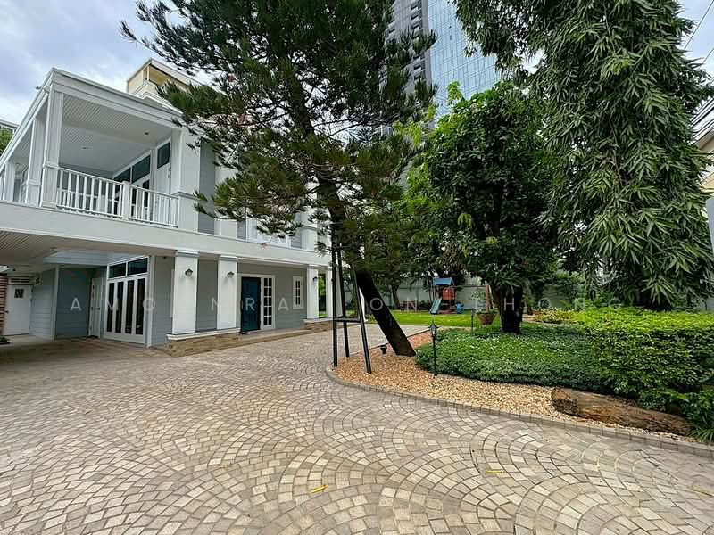 House, Bangkok, Phaya Thai, Phaya Thai, Bangkok, 4 Bedrooms, 500 sqm, Single Detached House For Rent, by Amornrat On-Thong, 500239680 - DDproperty.com