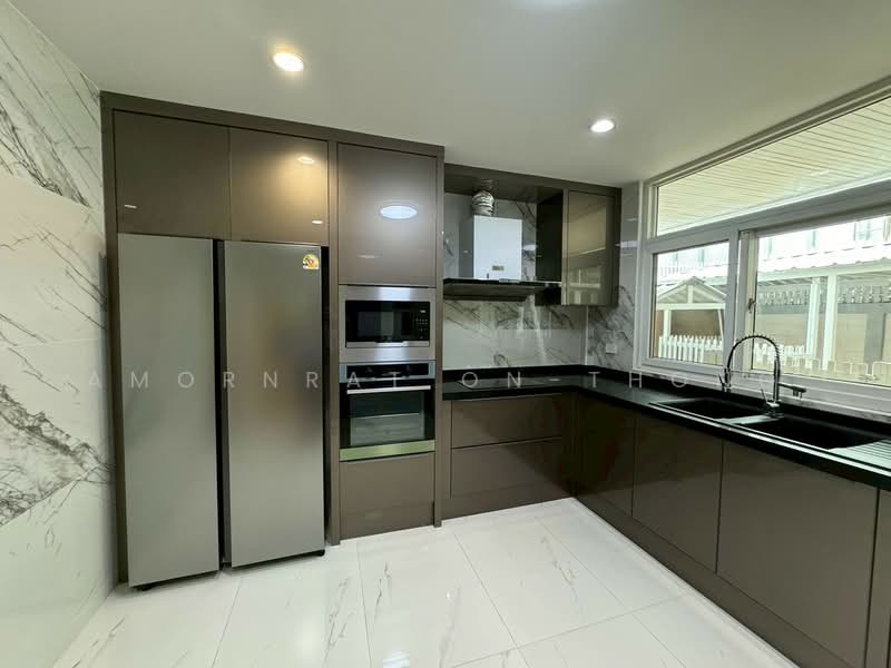 House, Bangkok, Phaya Thai, Phaya Thai, Bangkok, 4 Bedrooms, 500 sqm, Single Detached House For Rent, by Amornrat On-Thong, 500239680 - DDproperty.com