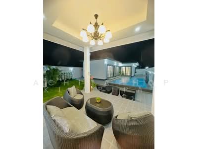 ขาย - Rattanakorn Village 18 : รัตนากร วิลเลจ 18, ชลบุรี