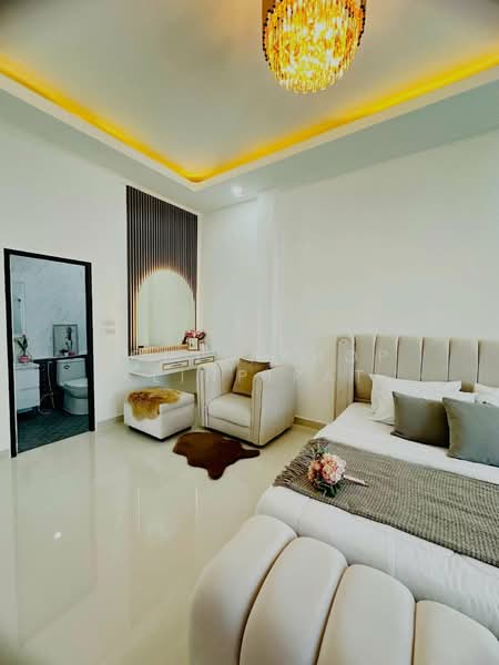 Rattanakorn Village 18, Chon Buri (Pattaya), Na Kloe, Bang Lamung (Pattaya), Chon Buri (Pattaya), 4 Bedrooms, 165 sqm, Single Detached House For Sale, by Achitaphop Klinpipat, 500239692 - DDproperty.com