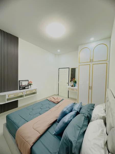 Rattanakorn Village 18, Chon Buri (Pattaya), Na Kloe, Bang Lamung (Pattaya), Chon Buri (Pattaya), 4 Bedrooms, 165 sqm, Single Detached House For Sale, by Achitaphop Klinpipat, 500239692 - DDproperty.com