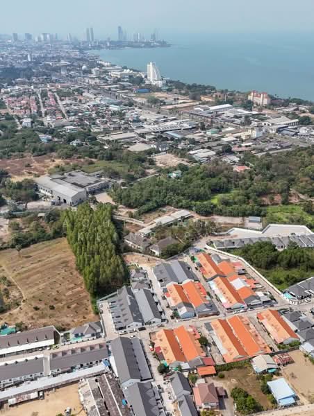 Rattanakorn Village 18, Chon Buri (Pattaya), Na Kloe, Bang Lamung (Pattaya), Chon Buri (Pattaya), 4 Bedrooms, 165 sqm, Single Detached House For Sale, by Achitaphop Klinpipat, 500239692 - DDproperty.com