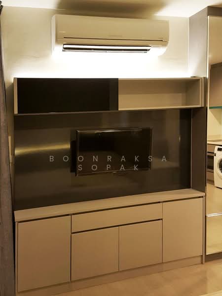 Rhythm Sukhumvit 36-38, Bangkok, 55 Soi Sukhumvit 36, Sukhumvit Road, Phra Kanong, Khlong Toei, Bangkok, Studio, 25 sqm, Condo For Rent, by Boonraksa Sopak, 500239705 - DDproperty.com