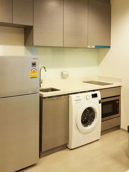 Rhythm Sukhumvit 36-38, Bangkok, 55 Soi Sukhumvit 36, Sukhumvit Road, Phra Kanong, Khlong Toei, Bangkok, Studio, 25 sqm, Condo For Rent, by Boonraksa Sopak, 500239705 - DDproperty.com