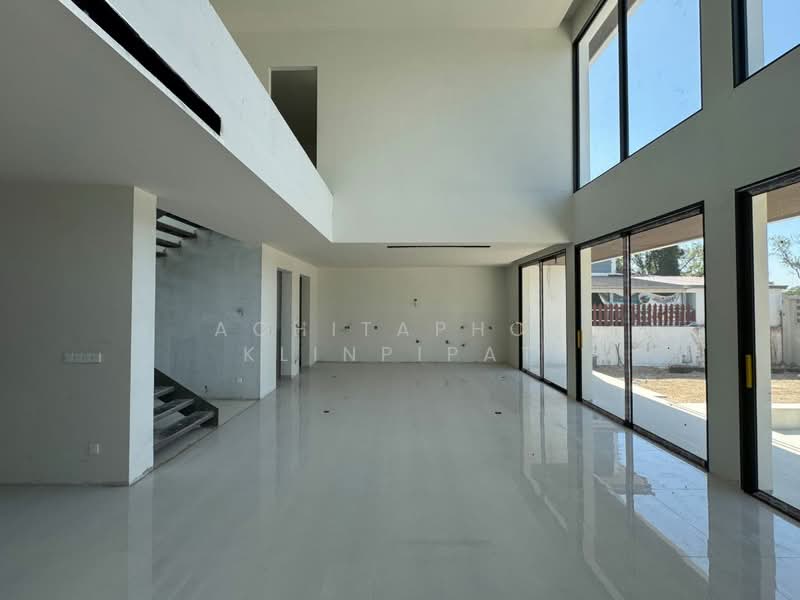 undefined, Chon Buri (Pattaya), Huai Yai, Bang Lamung (Pattaya), Chon Buri (Pattaya), 5 Bedrooms, 311 sqm, Villa For Sale, by Achitaphop Klinpipat, 500239715 - DDproperty.com