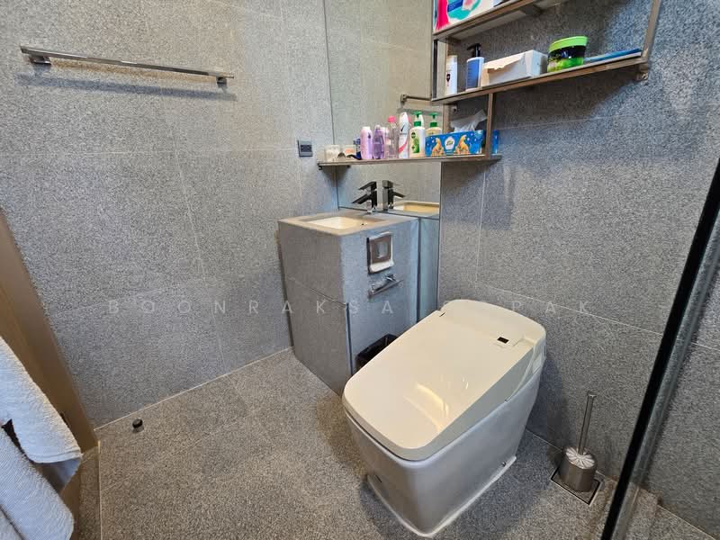 The Line Ratchathewi, Bangkok, 598 Phetchaburi Road, Thanon Phetchaburi, Ratchathewi, Bangkok, 2 Bedrooms, 61 sqm, Condo For Rent, by Boonraksa Sopak, 500239718 - DDproperty.com