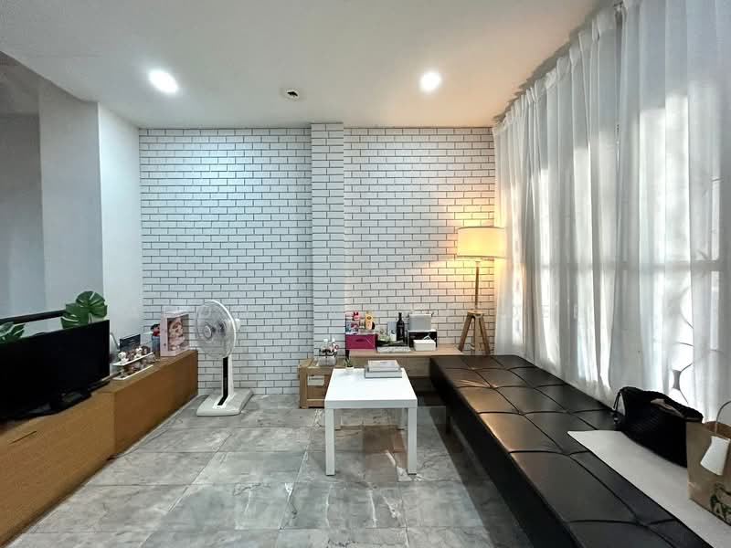 Baan Rarinthorn, Nonthaburi, 50 ซ.บางกรวย-ไทรน้อย Bang Kruai-Sai Noi Road, Bang Si Thong, Bang Kruai, Nonthaburi, 3 Bedrooms, 115 sqm, Townhouse For Sale, by Adool Manusdee, 500239726 - DDproperty.com