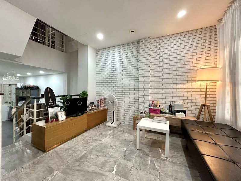 Baan Rarinthorn, Nonthaburi, 50 ซ.บางกรวย-ไทรน้อย Bang Kruai-Sai Noi Road, Bang Si Thong, Bang Kruai, Nonthaburi, 3 Bedrooms, 115 sqm, Townhouse For Sale, by Adool Manusdee, 500239726 - DDproperty.com