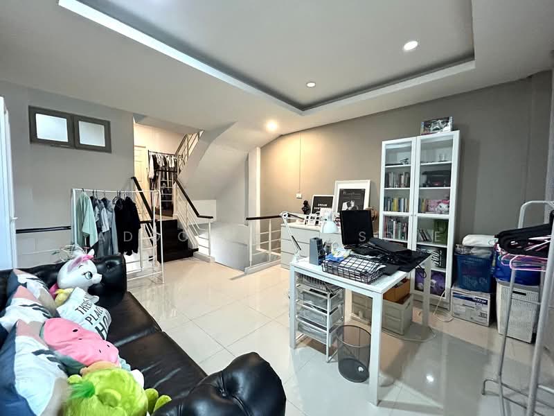 Baan Rarinthorn, Nonthaburi, 50 ซ.บางกรวย-ไทรน้อย Bang Kruai-Sai Noi Road, Bang Si Thong, Bang Kruai, Nonthaburi, 3 Bedrooms, 115 sqm, Townhouse For Sale, by Adool Manusdee, 500239726 - DDproperty.com