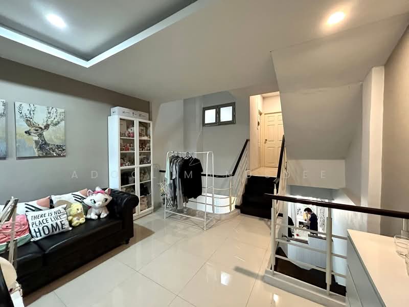 Baan Rarinthorn : บ้านรรินธร, นนทบุรี, 50 ซ.บางกรวย-ไทรน้อย ถ.บางกรวย-ไทรน้อย, บางสีทอง, บางกรวย, นนทบุรี, 115 ตร.ม., ทาวน์เฮ้าส์ ขาย, โดย Adool Manusdee, 500239726 - DDproperty.com