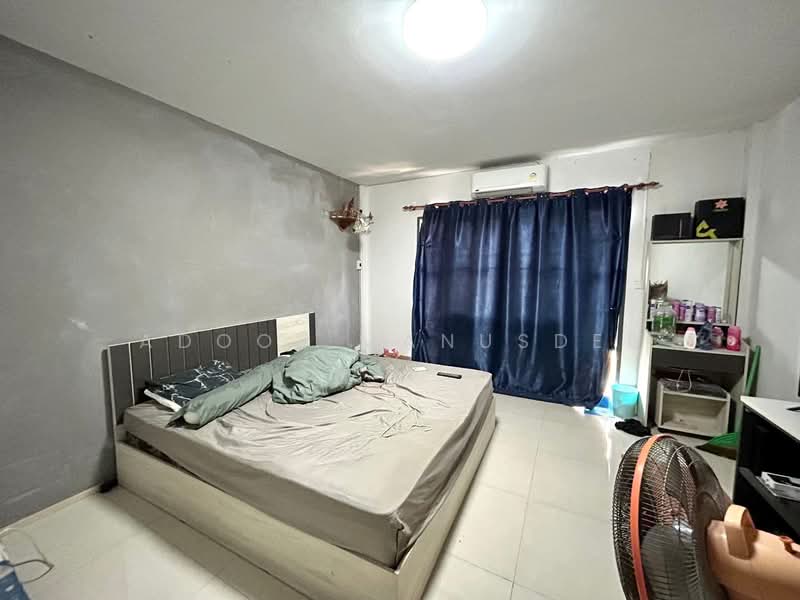 Baan Rarinthorn : บ้านรรินธร, นนทบุรี, 50 ซ.บางกรวย-ไทรน้อย ถ.บางกรวย-ไทรน้อย, บางสีทอง, บางกรวย, นนทบุรี, 115 ตร.ม., ทาวน์เฮ้าส์ ขาย, โดย Adool Manusdee, 500239726 - DDproperty.com